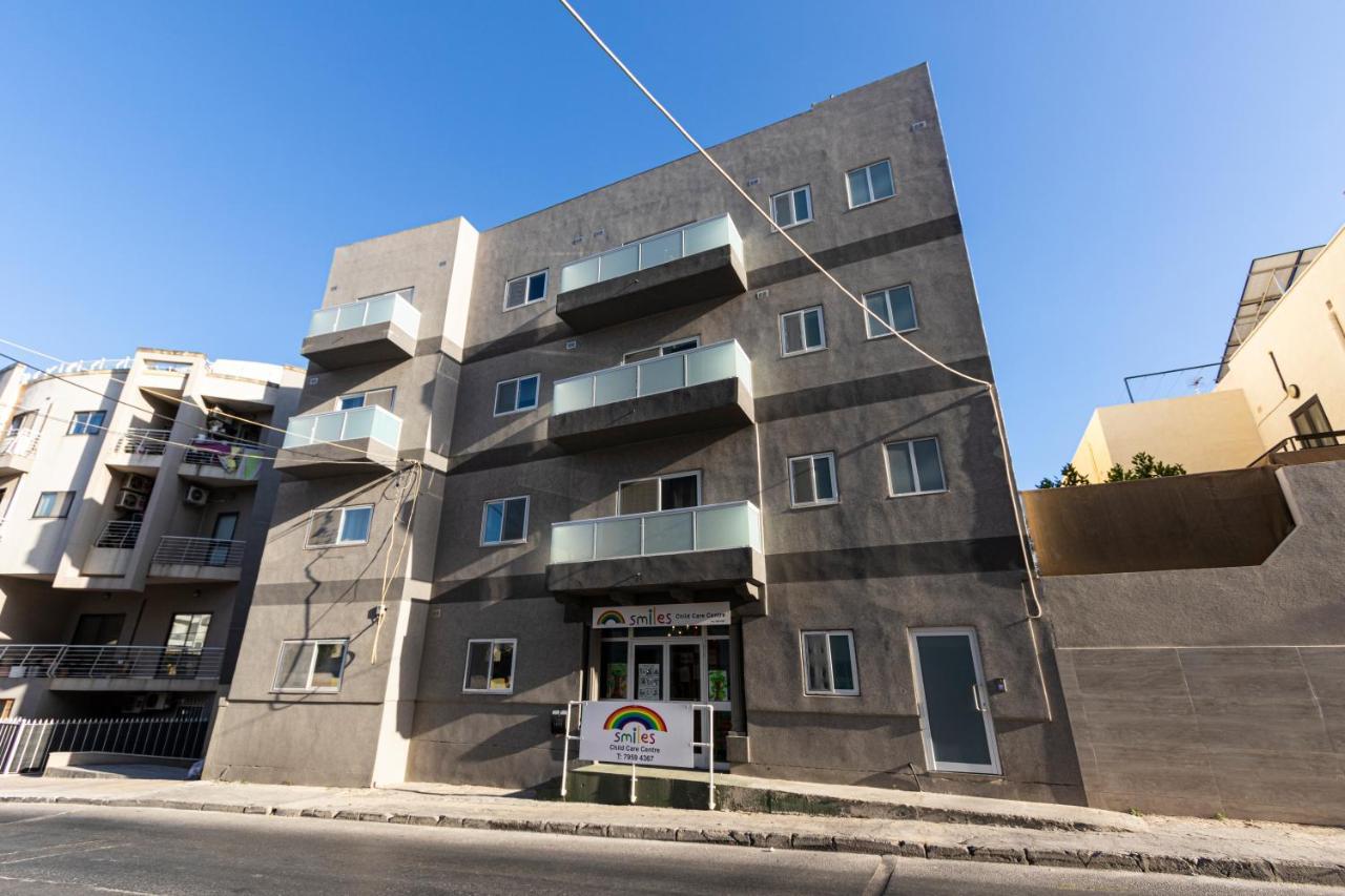 H2 -Modern And Spacious 3 Bedroom Apartment San Ġwann Eksteriør billede
