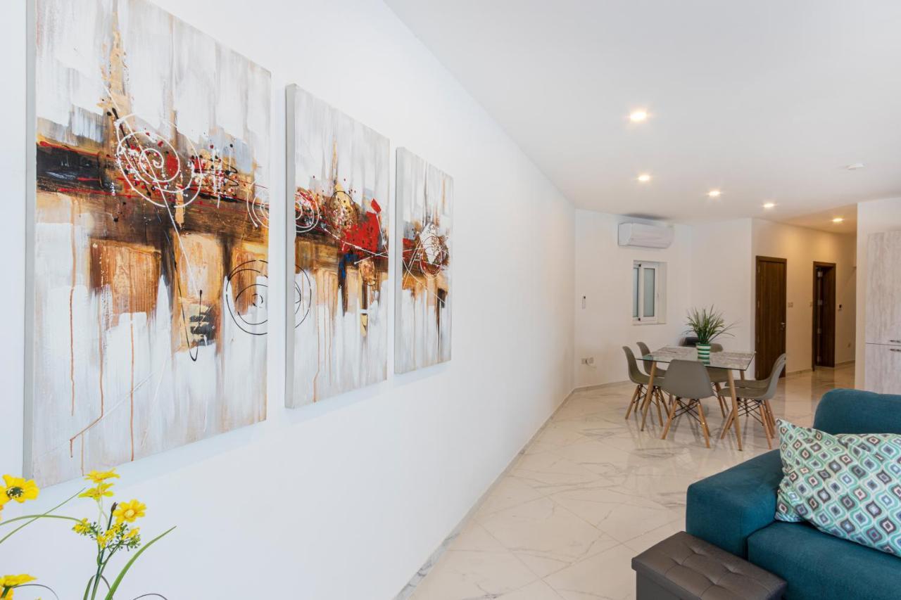 H2 -Modern And Spacious 3 Bedroom Apartment San Ġwann Eksteriør billede